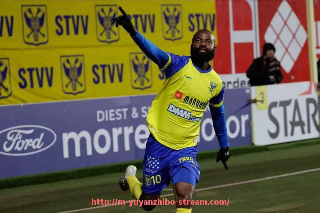 雨燕直播-CBA新疆足球比赛回顾