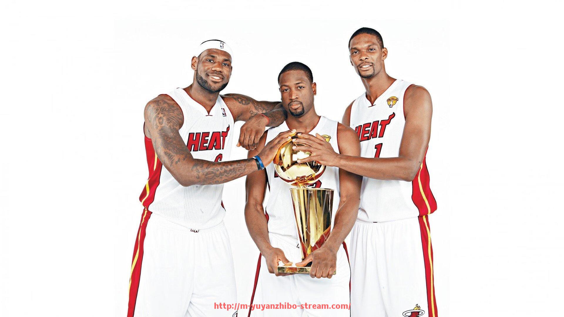 雨燕直播-中卫控球推进表现数据对比：世俱杯后场组织角色职责演进分析